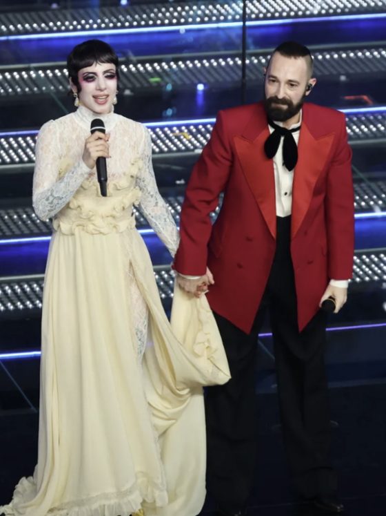 Sanremo 2025, le acconciature della prima serata | Colorami Magazine