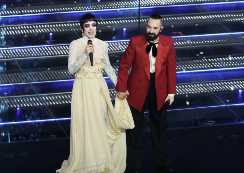 Sanremo 2025, le acconciature della prima serata | Colorami Magazine